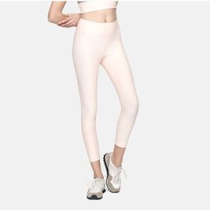 EUC outdoor voices 3/4 warm up legging light pink